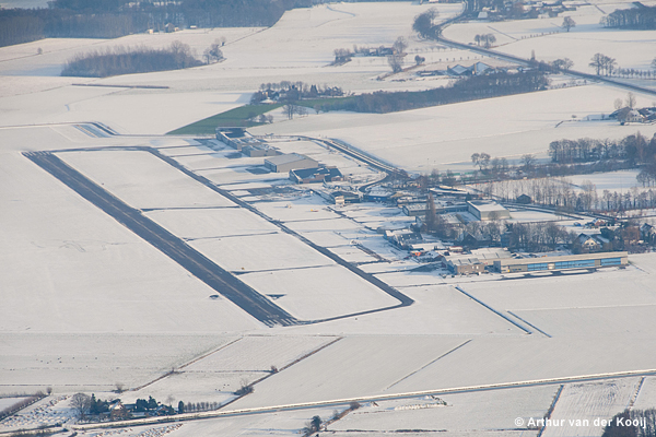 Vliegveld Teuge Luchtfoto Arthur van der Kooij